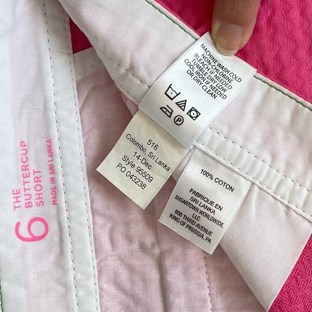 💕 Lilly Pulitzer 5” Jacquard Buttercup Scallop Hem Shorts in Aura Pink 💕 - Picture 13 of 15